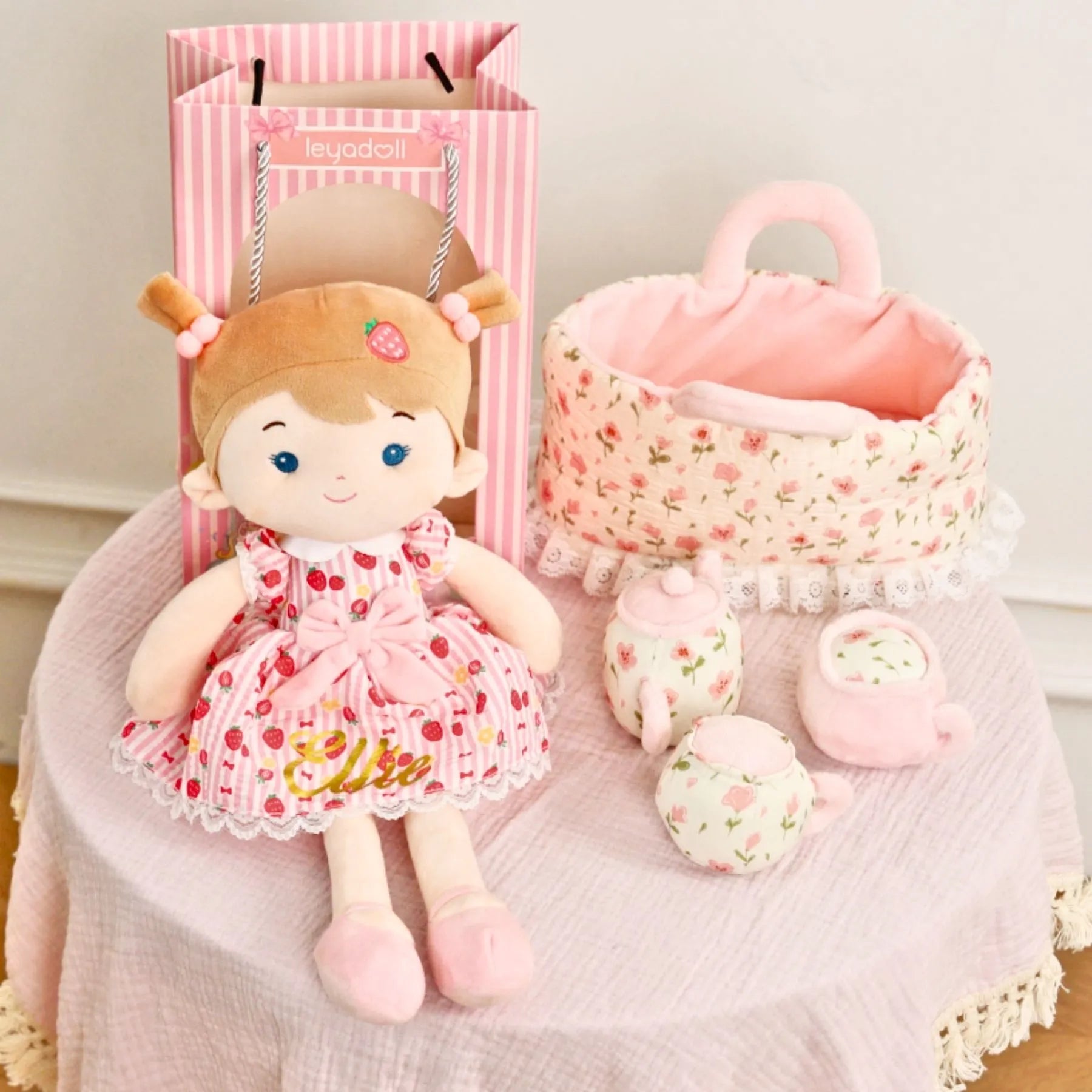 A Little Teapot Playset - Playroom Ready Mini Doll
