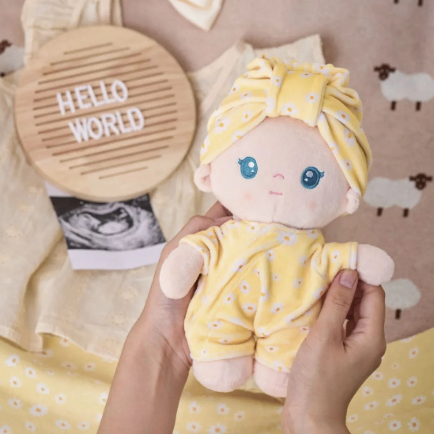 Personalized Pudding Baby Girl - Daisy - Everyday Doll With Outfit