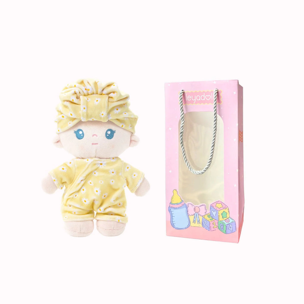 Personalized Pudding Baby Girl - Daisy - Everyday Doll With Outfit