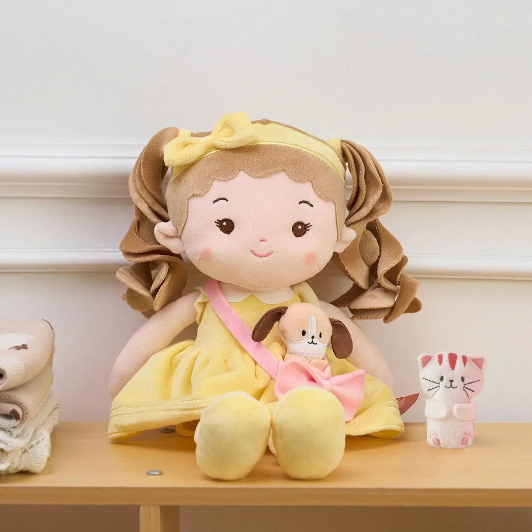 Personalized Sunny Girl & Her Pet - Stylish Doll Outfit Set